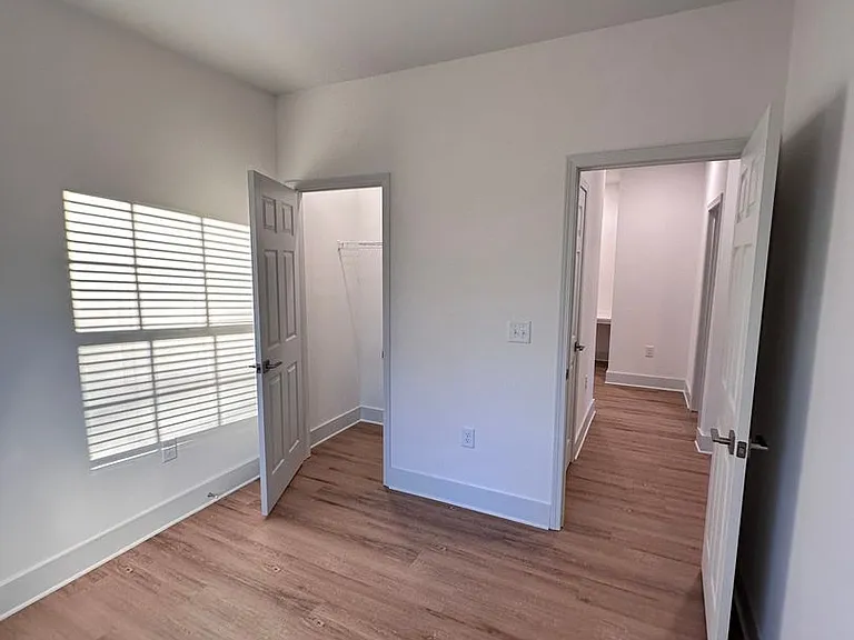 3515-104 Markland Dr — Photo 9