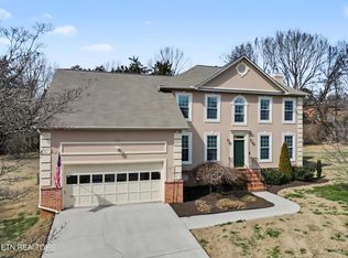 13011 Pear Leaf Cir, Knoxville, TN 37934