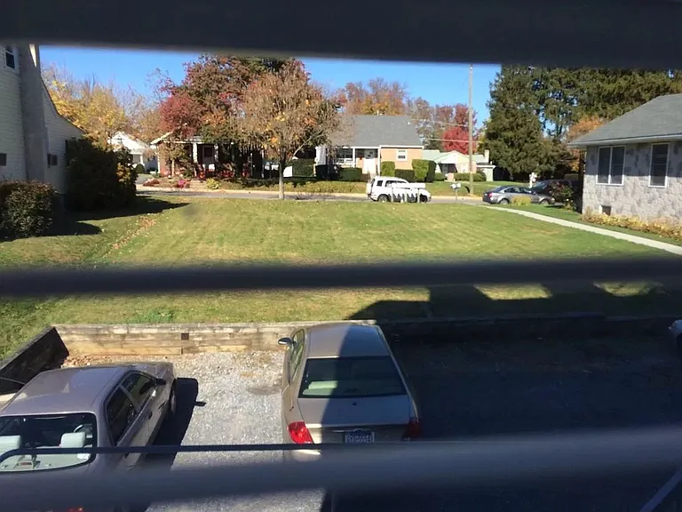 420-422 Douglass St — Photo 16