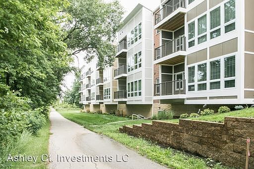 1st image of 405 Ashley Ct Unit 209