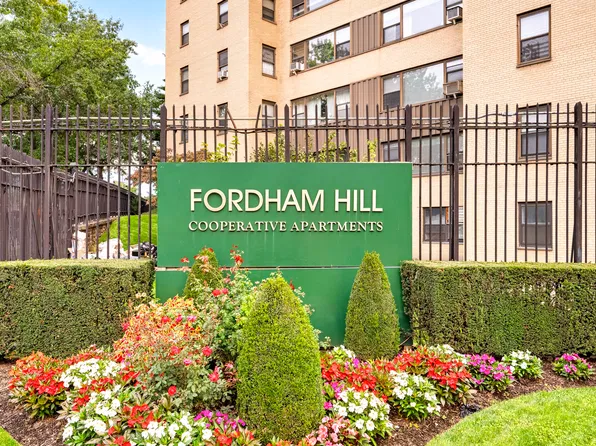 5 Fordham Hill Oval image 1 of 62