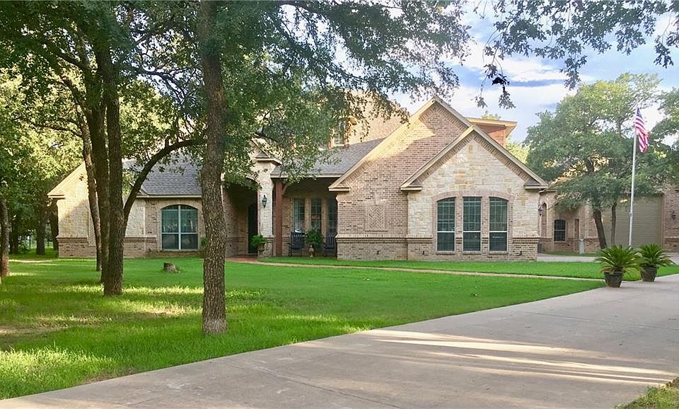 1st image of 101 Aquilo Ct