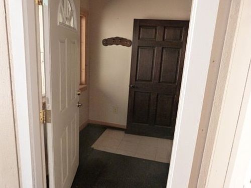 3rd image of 1215 Julie Ln
