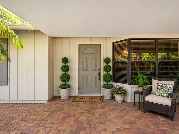 4th image of 16208 132nd Terrace N