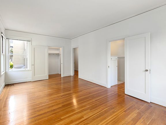 3rd image of 630 Lake St APT 201
