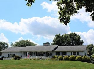 2003 Terrace Ln, Morrison, IL 61270