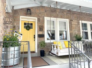 25 S Spring Garden St, Ambler, PA 19002