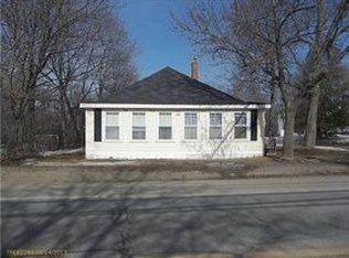 588 Main St, Calais, ME 04619