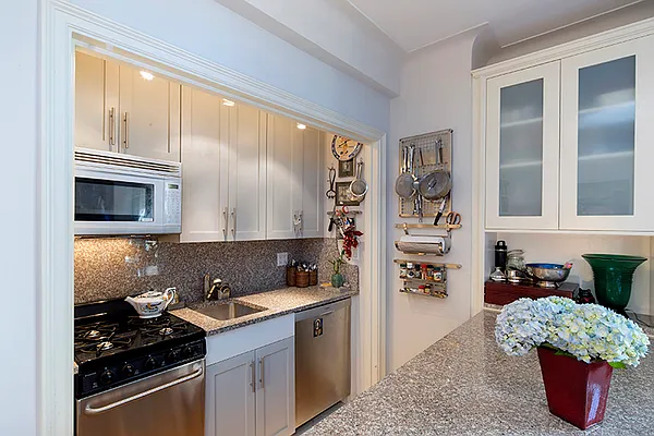 Sold by Brown Harris Stevens | media 11