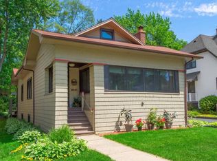 4041 Johnson Ave, Western Springs, IL 60558