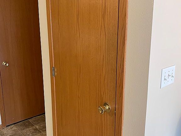 Coat closet