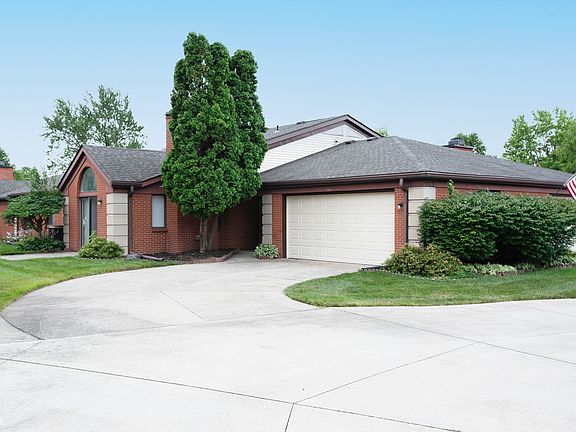 2nd image of 2263 Golden Oaks N