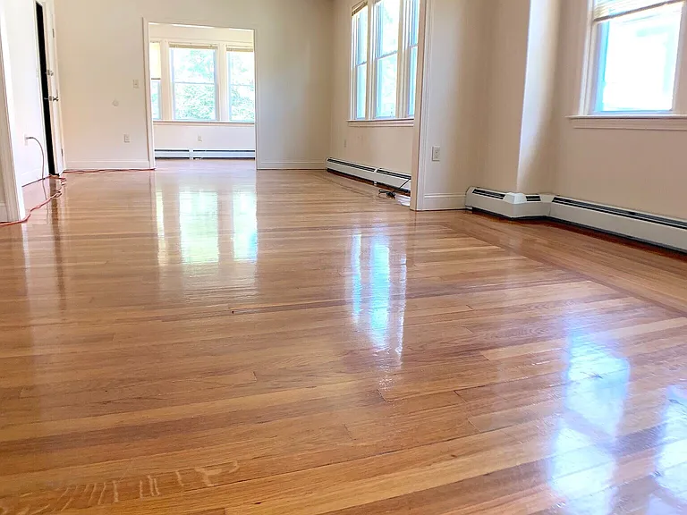 134 Lenox Ave — Photo 3