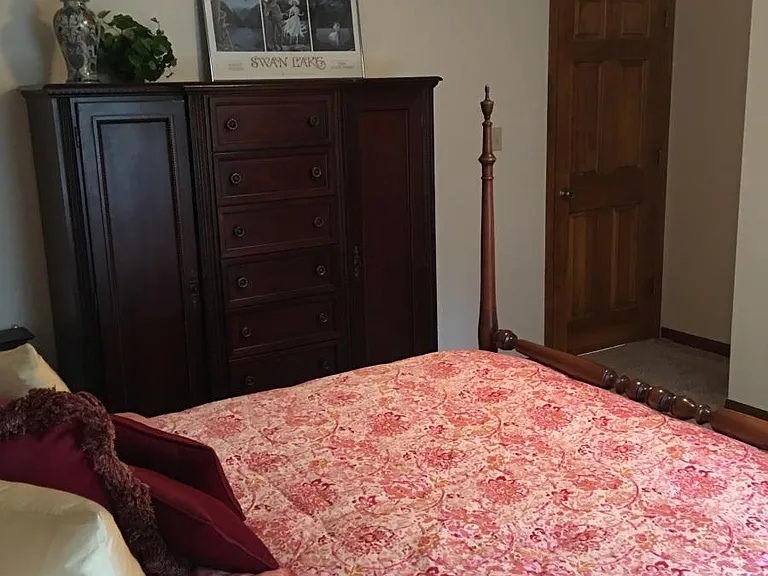 Guest Bedroom 3