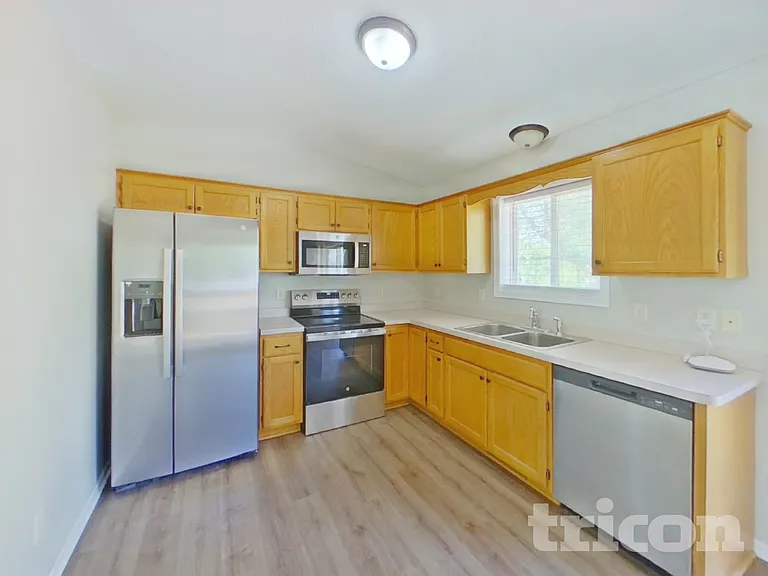 407 Wagon Wheel Cir — Photo 8