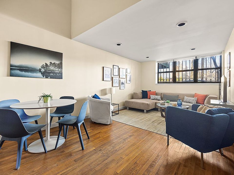 1st image of 270 5th St APT 1A