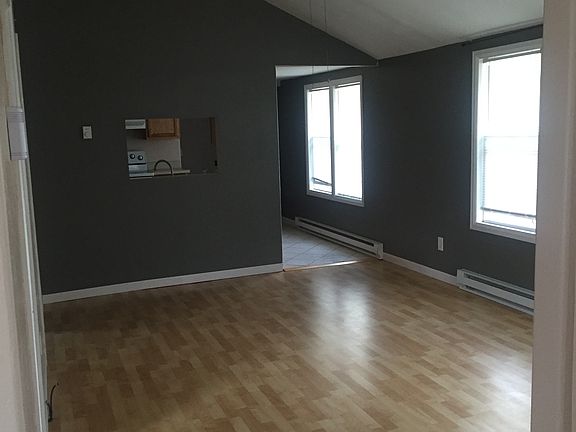 Living and Kitchen/Dining