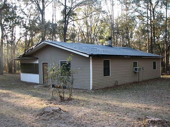 2nd image of 211 Winewood Dr