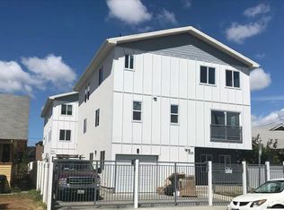 3025 Walton Ave, Los Angeles, CA 90007