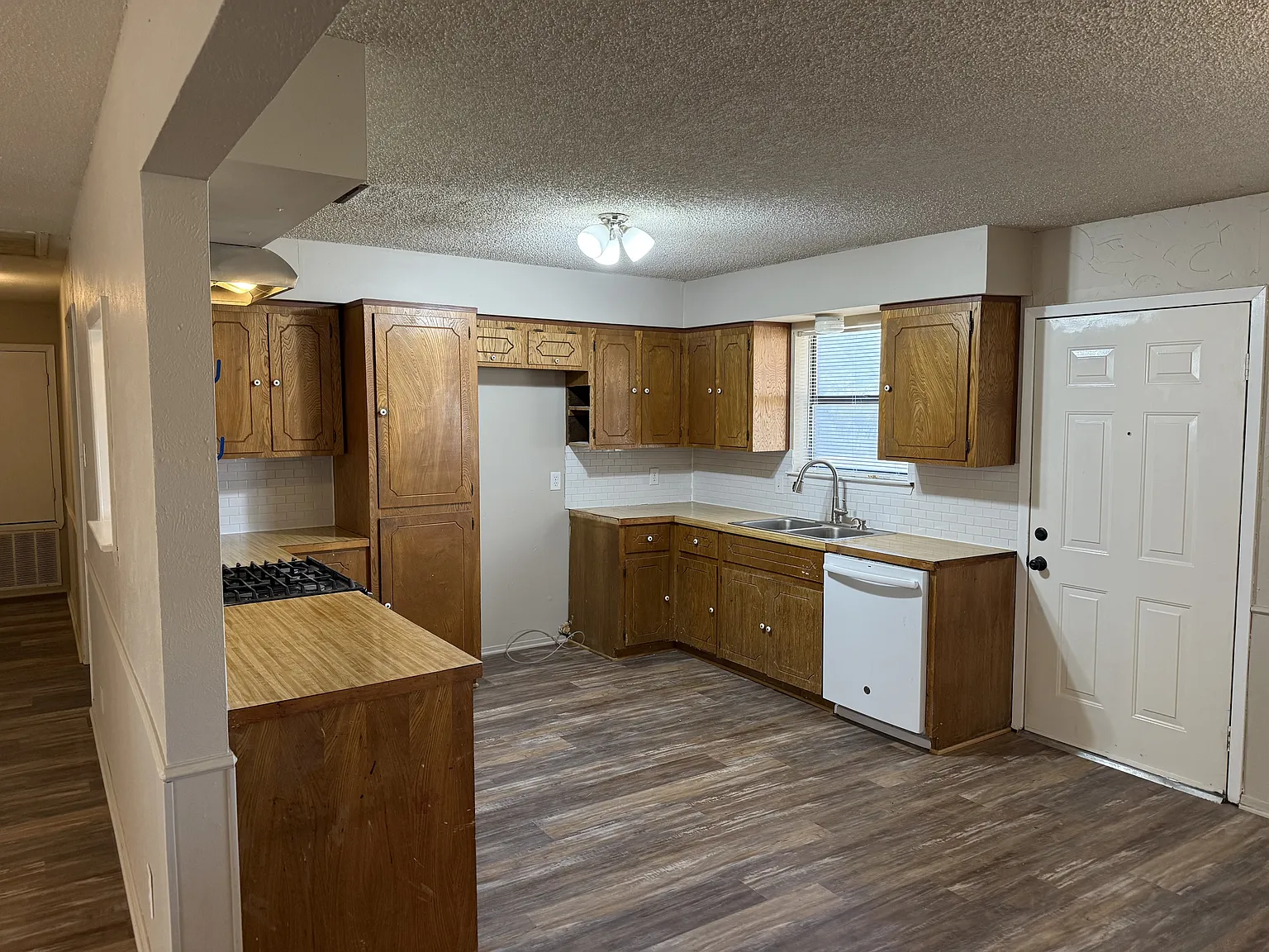 371 Rs County Road 2140 - 1 — Photo 2