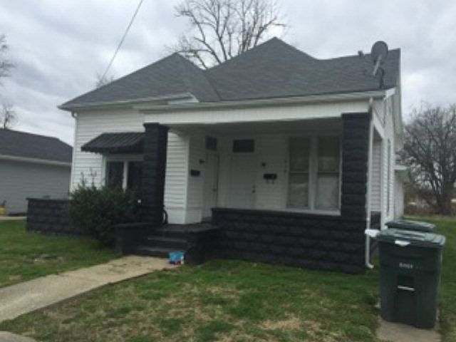 1st image of 418 Walnut St