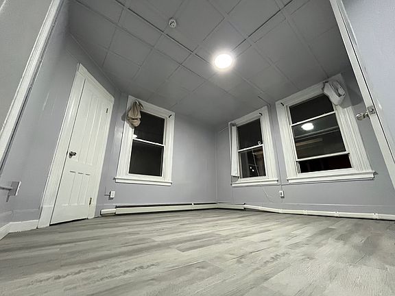5th image of 199 E Main St #1
