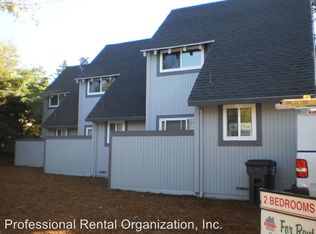 1722 Mission Blvd, Santa Rosa, CA 95409