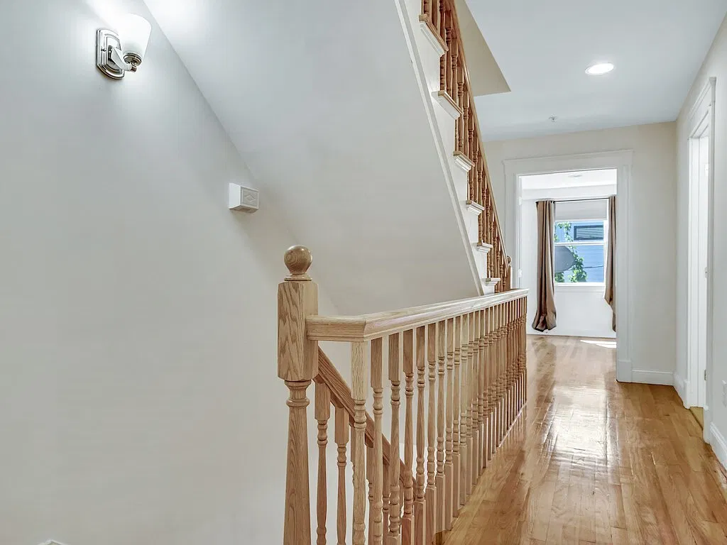 2 Sherman Court - 1 — Photo 2