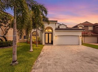 15645 SW 16th Ct, Pembroke Pines, FL 33027