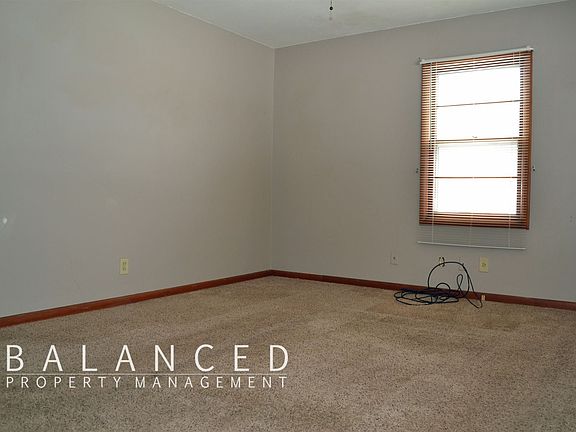 2519-Colorado-livingroom