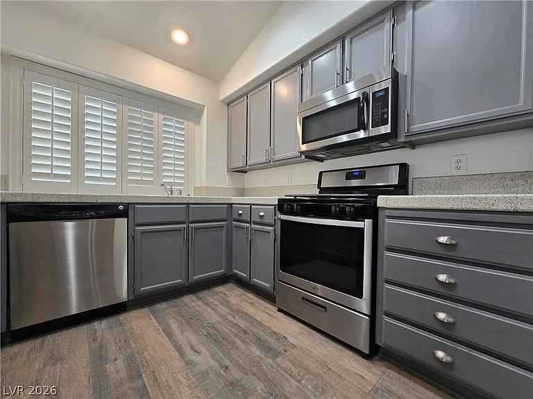 1909 Scenic Sunrise Dr — Photo 10