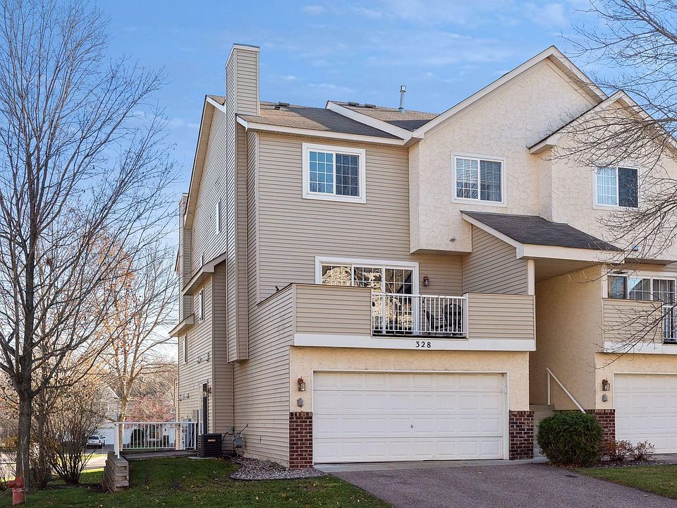 1st image of 328 Brickyard Dr