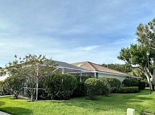 9701 Chapman Oak Ct, Palm Beach Gardens, FL 33410