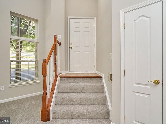 5th image of 14466 Village High St #147