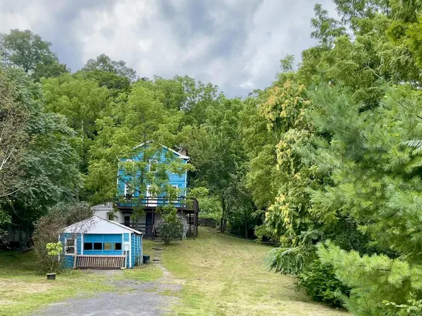 20 Burt, Saugerties, NY 12477