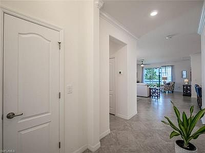 5th image of 43424 Treadway Dr