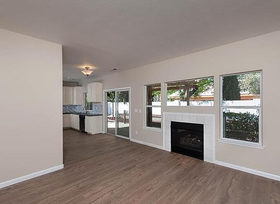 4th image of 1125 Panoche Ct