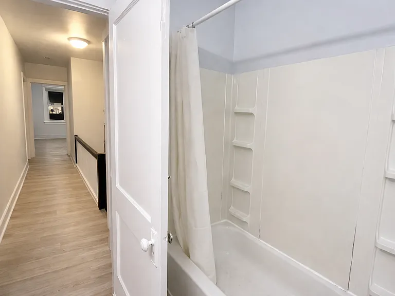 2330 Murray Ave — Photo 26