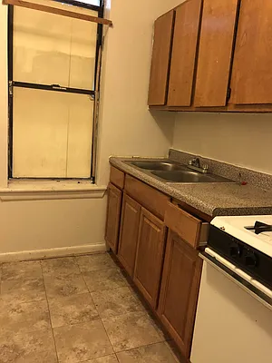 Sold by Clyde Tate Realty LLC | media 2