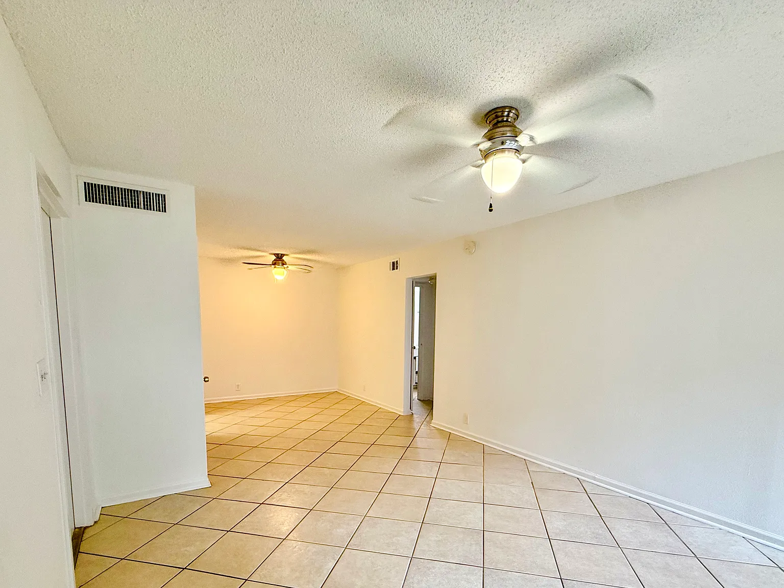 20 Sheoah Blvd — Photo 3
