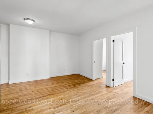 315 East 84th Street image 5 of 9