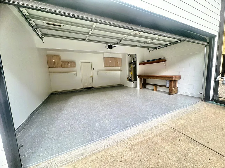 516 S Post Oak Ln #9 — Photo 40