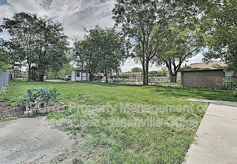 400 Neill Ave — Photo 22