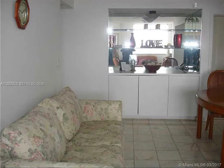 11111 Biscayne Blvd #7E — Photo 16