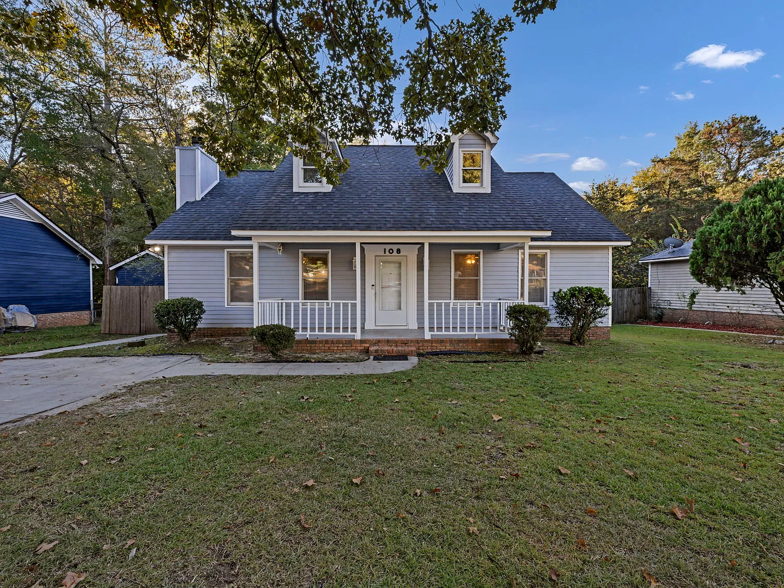 108 Dutch Dr — Photo 1