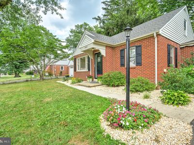 2031 Oak Avenue, Hatfield, PA, 19440