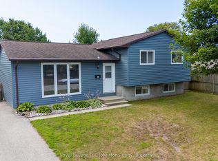 372 Provincial St, Saugeen Shores, ON N0H2C1