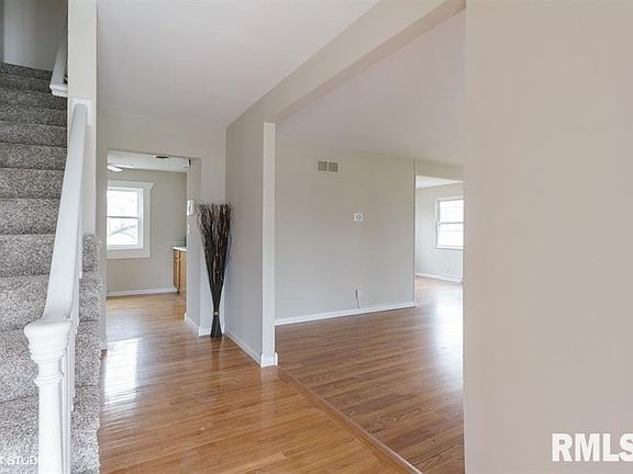 5th image of 4216 N Patricia Ct