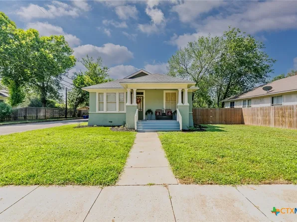 626 Saint Vincent St, Gonzales, TX 78629