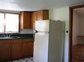 3rd image of 206 Spruce Dr